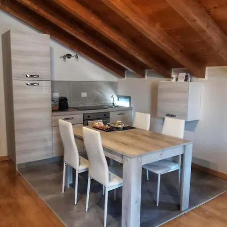 Trento 28 Апартаменты *